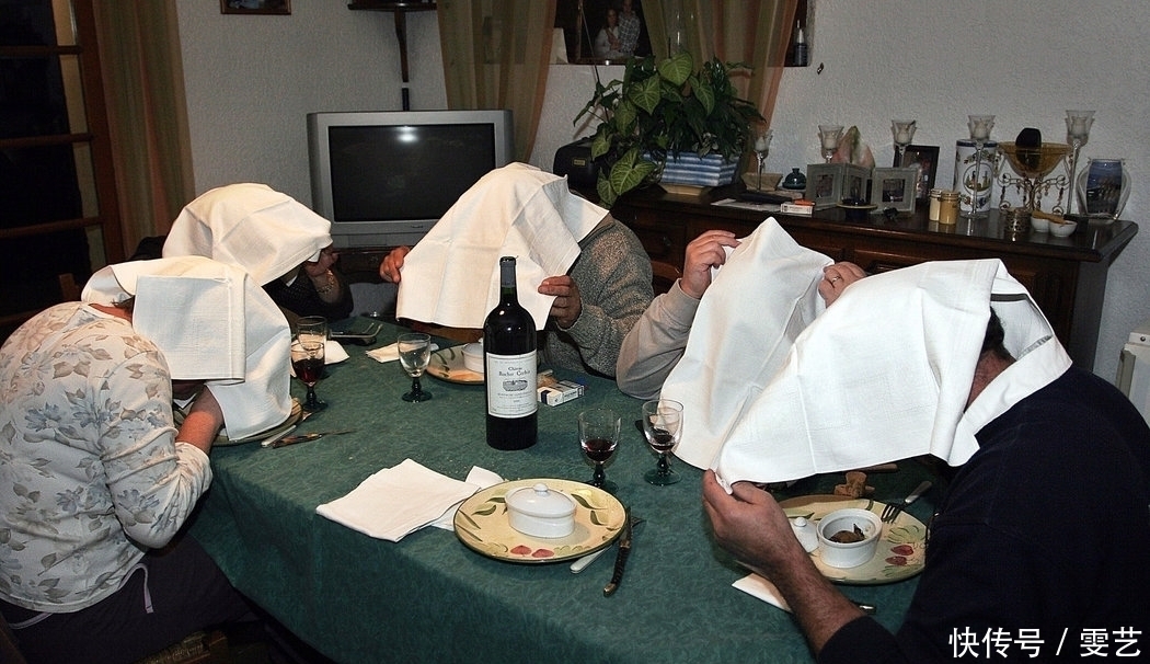 鹅肝|强迫进食，“填鸭式”育肥，用酒溺死后再烤，法国大餐的残忍吃法