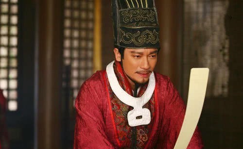 秦桧跪了800年了,他的后人希望撤走雕像,