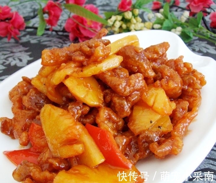 張亮|《中餐廳》張亮被曝做飯不好吃，糖醋排骨的衛(wèi)生翻車，食欲全無(wú)