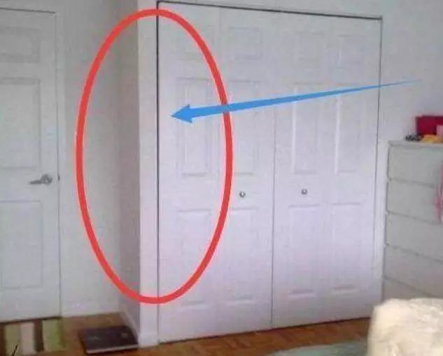 墙面|卧室不要傻傻买大衣柜了，现在流行这样装，省钱还节省空间