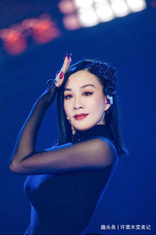 波波头 女人过了45岁,尽量别留这5种“发型”,显土还显老,有你吗