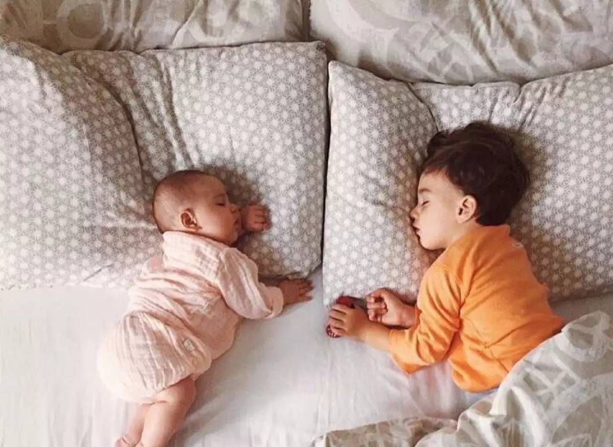 长高|女孩和男孩的身高最多长到几岁?年龄差有点大,家长可以早点了解