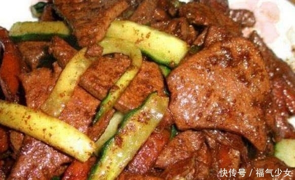 美食|老中医:高血压人群不能碰的4道美食,每吃一口血压都可能会升高