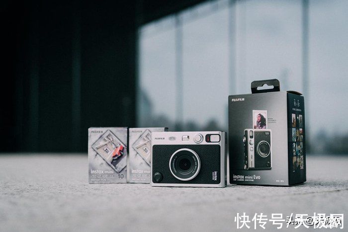 实拍|感受复古与科技的碰撞 富士instax mini Evo实拍体验