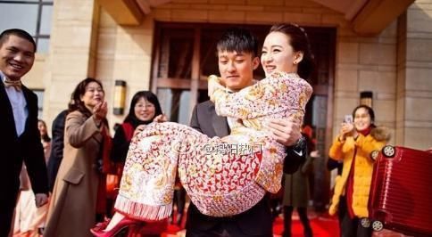 娶妻|俗语“娶妻娶德不娶色”,下半句才是精华所在,老祖宗的交友观