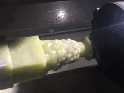 翡翠@机雕新工艺问世,能够让翡翠废料变废为宝!是真的吗?