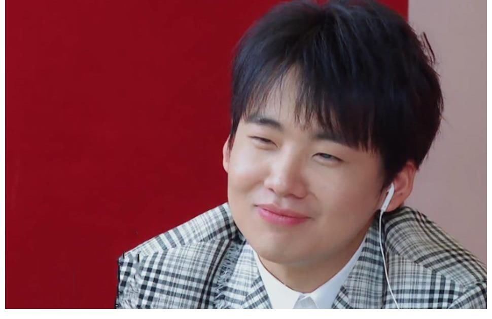 这首歌|《奔跑吧》恶意对待郭麒麟？背景音乐带有侮辱性词汇，网友对此愤