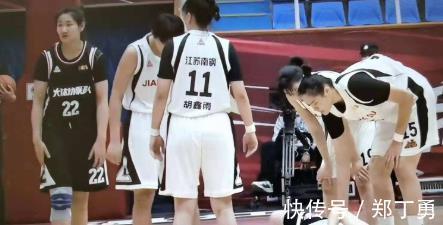 篮协会|重罚女篮21号!慢镜头下恶意动作痛失底线,姚明这次“洗不清”了