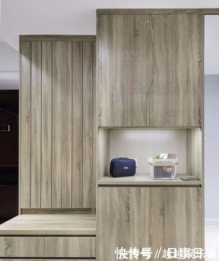 鞋柜|玄关鞋柜+衣柜的3种组合设计,家里不装真的好可惜