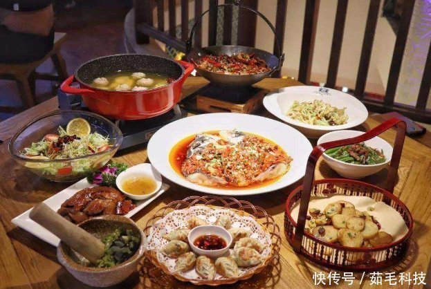 旅游|第一次在印度吃饭,点了1个菜却上了30多道,结账时懵了