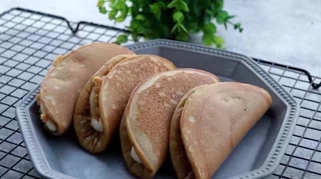 南瓜新做法,不用蒸,不用煮,简单易做,口口香酥,在外面吃不到