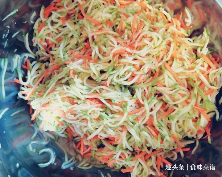 夏季少吃油腻,分享5种纯素包的调法,鲜香美味,学会做给家人吃