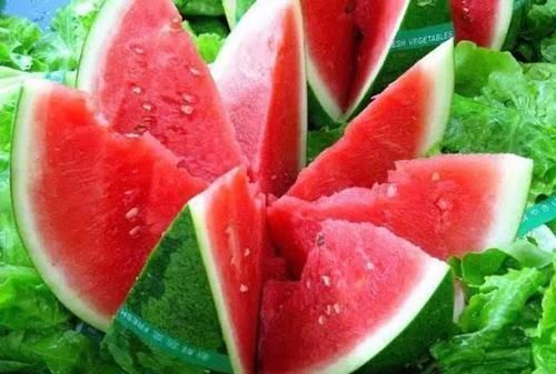 松子|寿命比较长的人,身上3处比较“干净”,若3处都是,值得恭喜