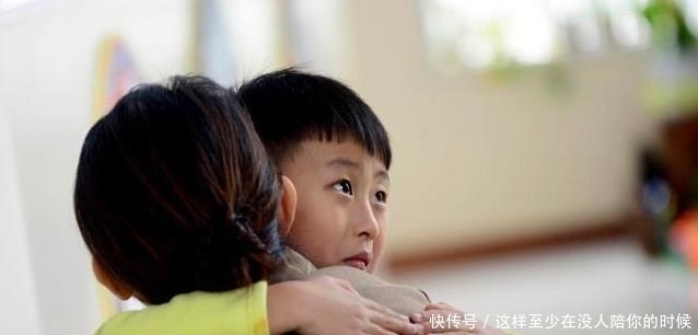 为何“儿大避母,女大却不避父”?先别急着反对,是有科学道理的