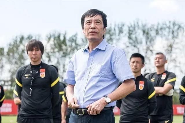 李霄鹏|中国足协再迎好消息,陈戌源这次立大功了,李霄鹏成最大赢受益人