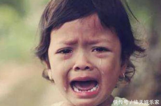 孩子被欺负后，最不想听到父母说这些话，对孩子伤害很大