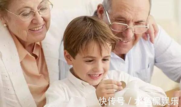 孩子|孩子未满这个年龄前，必须跟妈妈睡！错过了，创伤很难弥补