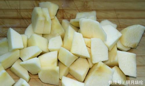 苹果和它一起煮,等于天然“安神汤”,失眠好了,夜里睡得香!