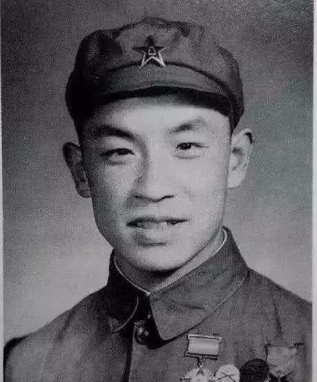 总参谋长|聂凤智手下的这位战斗英雄,多次建奇功,当了总参谋长和国防部长