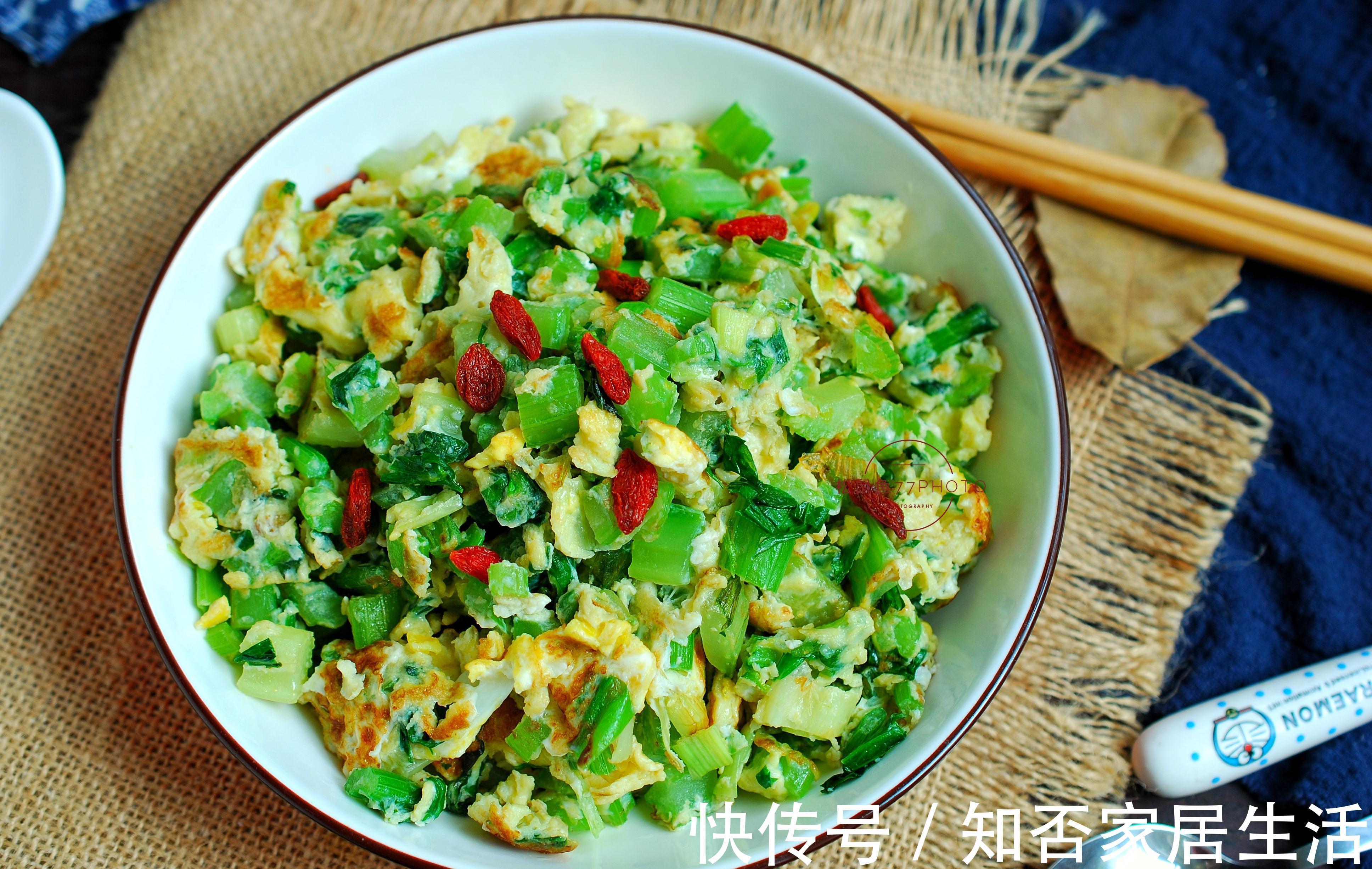 这菜1块钱大把,边角碎料都是宝,营养美味,加3个鸡蛋一炒真香