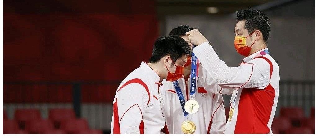 王楚钦|樊振东技术应该有所保留,王楚钦请教林昀儒,就说明了这个问题