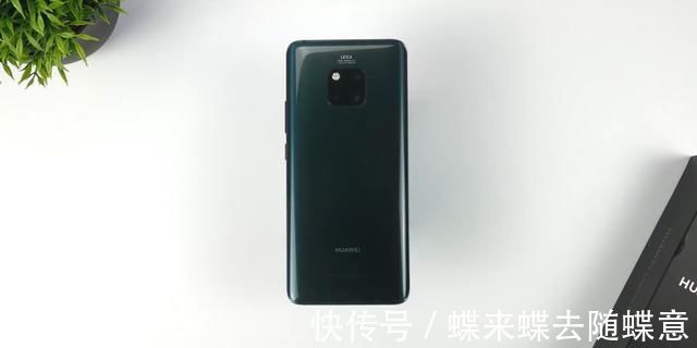 手机充电|为什么iPhone 12不开放反向充电？网友回答一针见血