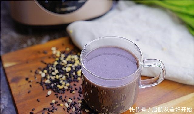 黑米|外婆每天晚上喝一碗,70多岁腿脚灵便,耳聪目明,看着像50!