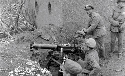 奖励|放羊娃意外发现日军“宝藏”，足足运了13辆卡车，得到100元奖励