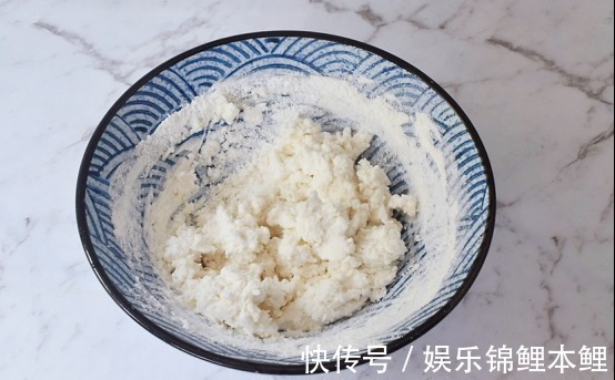 在家做低脂无油，绵密香甜红豆糯米糕，好吃美味又可口