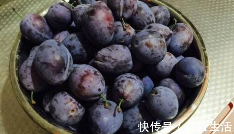 西梅|女性不愿老太快，要多吃3种食物，补充营养，身体棒棒哒！