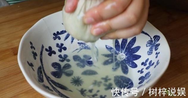 包子|11岁就开始蒸包子的我,从发面到调馅,详细讲解做法,一次就会!