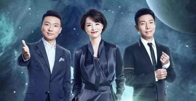 央视举办签约活动,董卿主持意料之中,龙洋出现证明自身市场定位