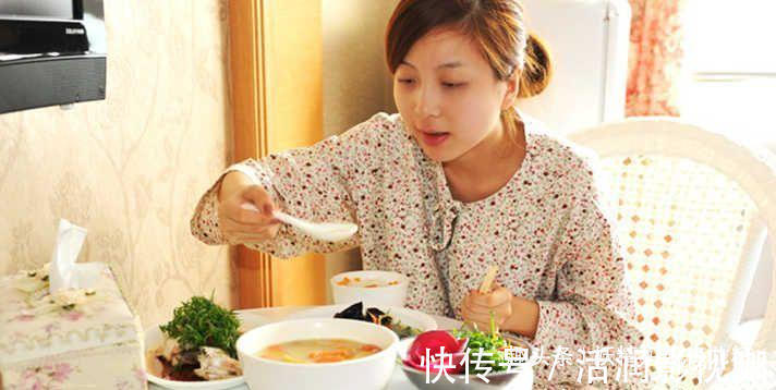 母乳|坐月子“吃鸡”有讲究，公鸡、母鸡差别大，医生不都是迷信