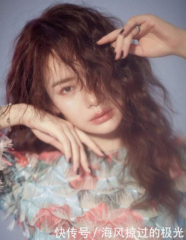 海藻卷|“羊毛卷”早过时了！2021年更流行“海藻卷”，不仅减龄还显脸小