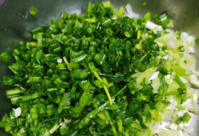 一日三餐|全身都是宝的菜,可惜很多人当草,我家隔三差五吃,做早餐特好