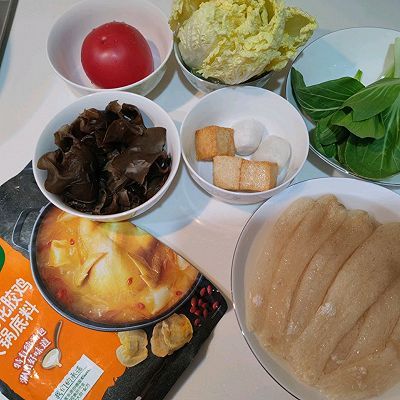 金汤花胶鸡火锅面