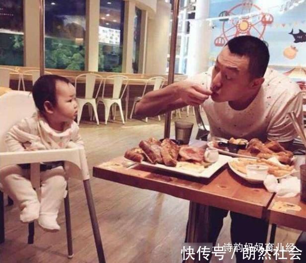 四大神兽|宝爸为打游戏,派“四大神兽”镇守宝宝,宝宝:咋滴想封印我啊