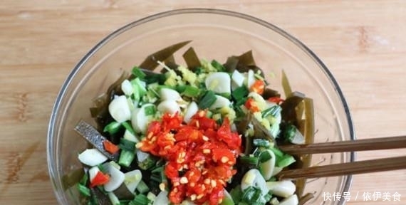 這菜是“天然鈣庫”，1斤5元錢，鈣片都不如它，孩子要常吃