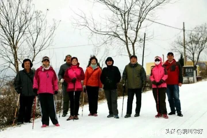 沙漠水：初春的小雪