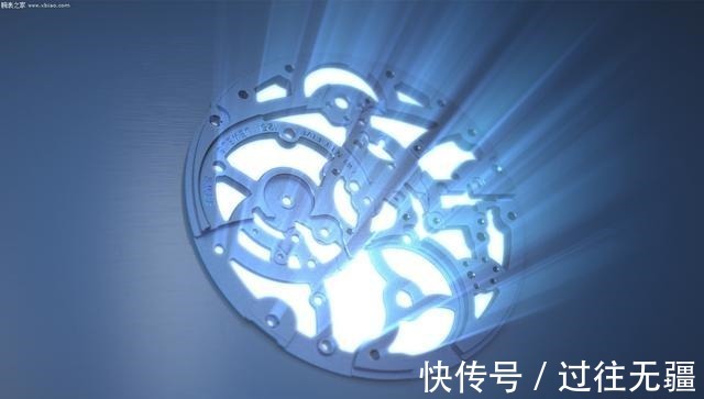 超薄 当超薄遇上镂空,这才是奢华运动表该有的样子!