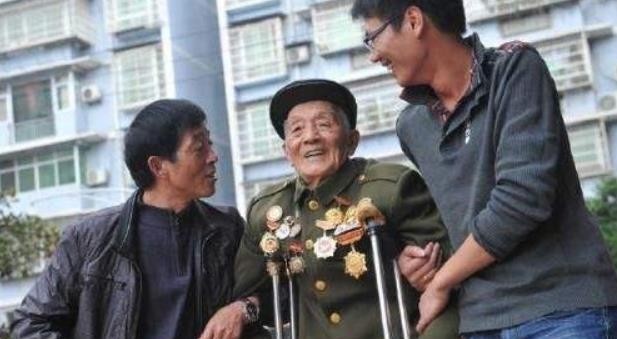 进攻|志愿军最强单兵纪录：一人一天击退敌军41次进攻，歼敌280人