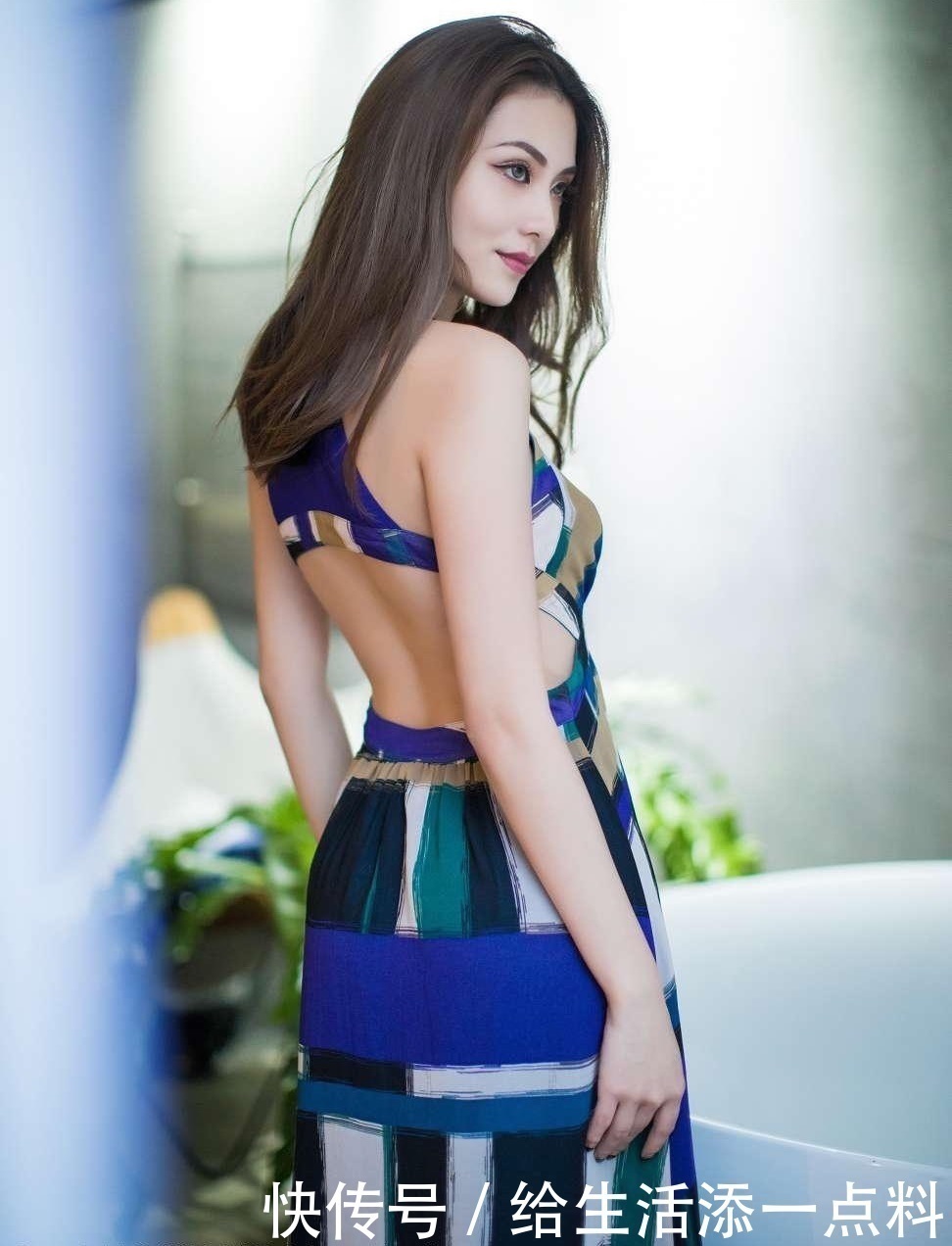 连衣裙|时尚的露肩开背连衣裙舒适体贴,做温柔女人