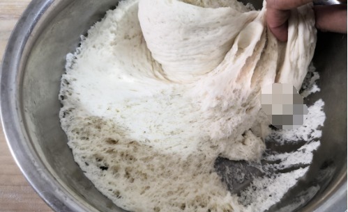 蒸包子，不会发面？学个窍门，面发得又快又好，包子又软又暄