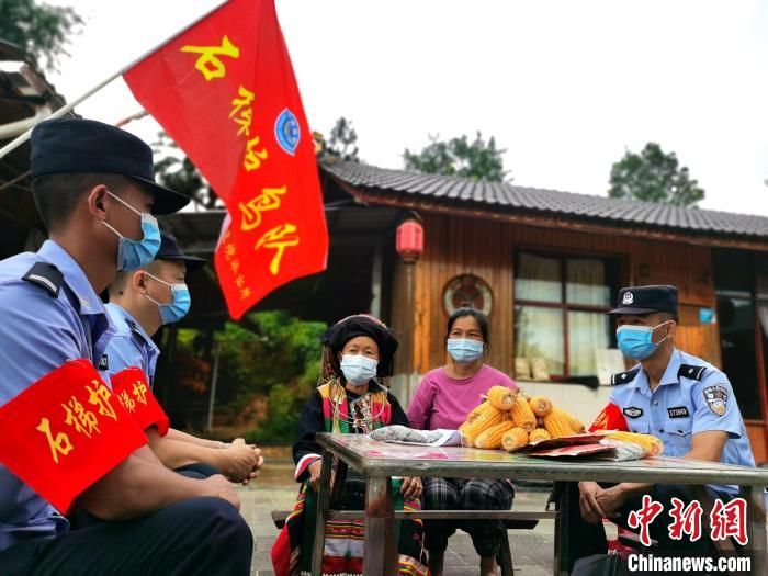 石梯护鸟队|云南德宏石梯护鸟队：守护边境线上的绿水青山