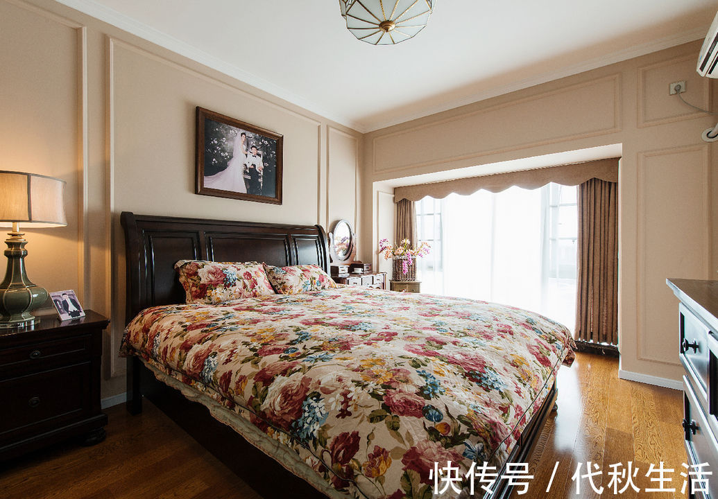 落地窗|婆婆不顾反对坚持买全屋实木家具,没想到我错了,这效果太漂亮了