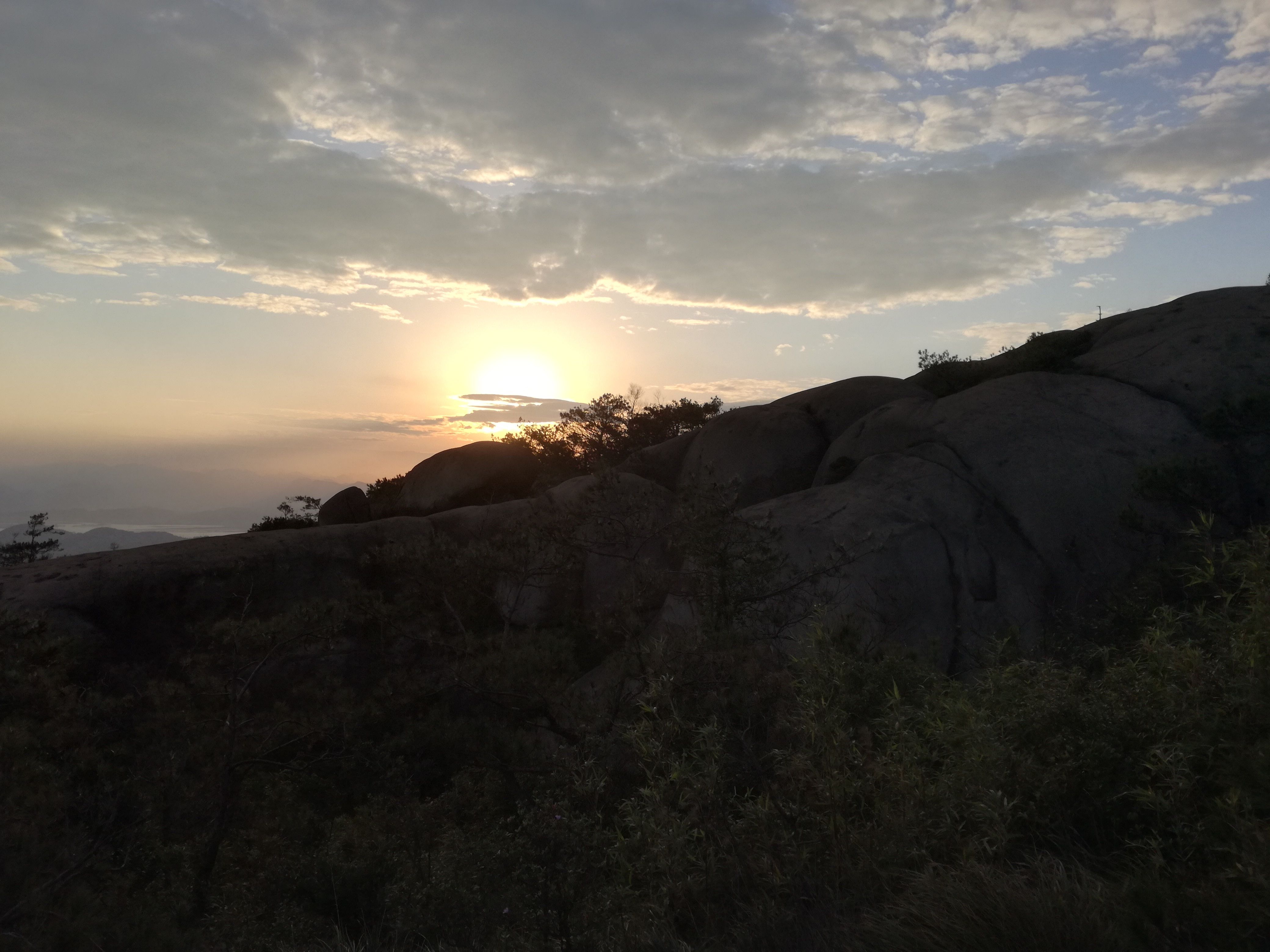 秀美|夜宿马尾君竹山,秀美徒步好去处