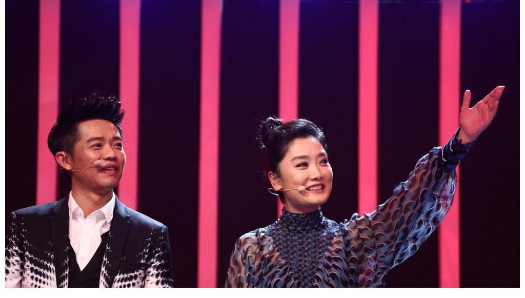 徐明朝|土了23年，憑一首《海底》出圈，95后為何被鳳凰傳奇迷住了？