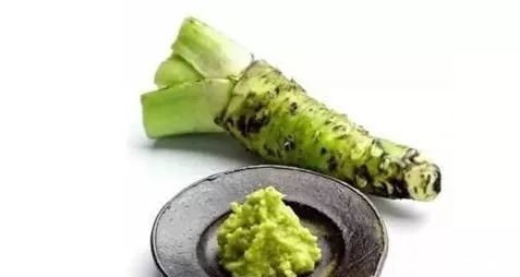 农村这种植物,味道难闻遭嫌弃,如今180元一斤,多吃能防蛀牙