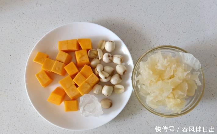 天气|外面这样燥热的天气,来上一碗清凉的银耳羹,滋补营养