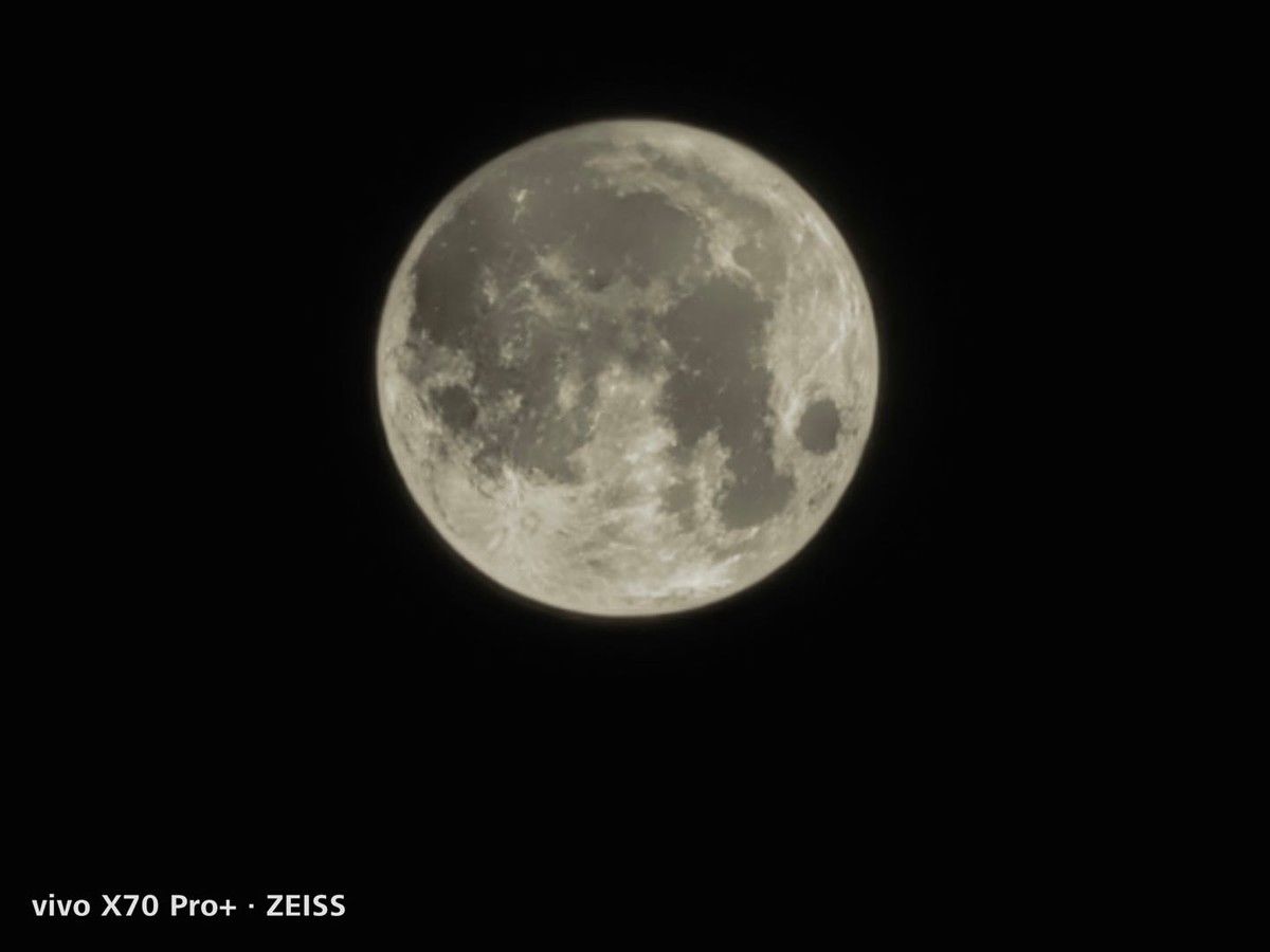 x70|不只能拍出超级月亮 起底vivo X70 Pro+的强大相机